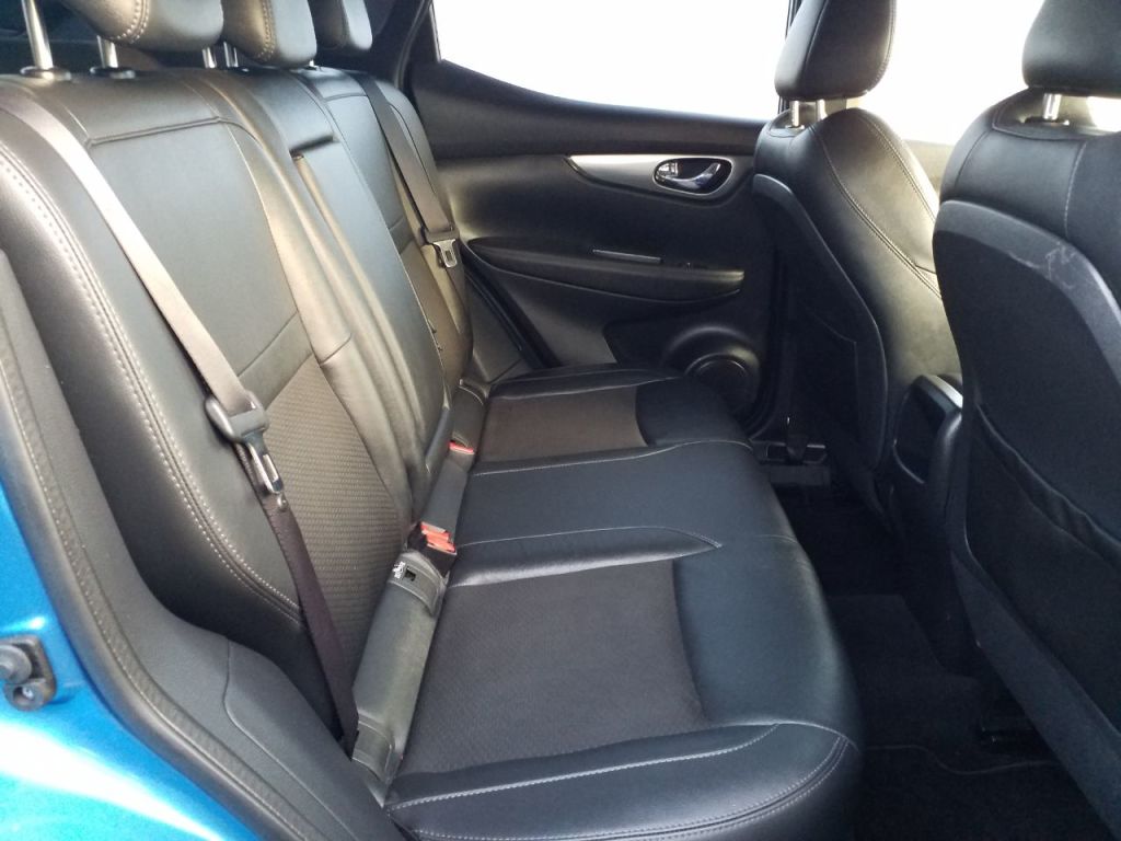 Used Nissan Qashqai 2018 for sale - 77363879: Photo 9