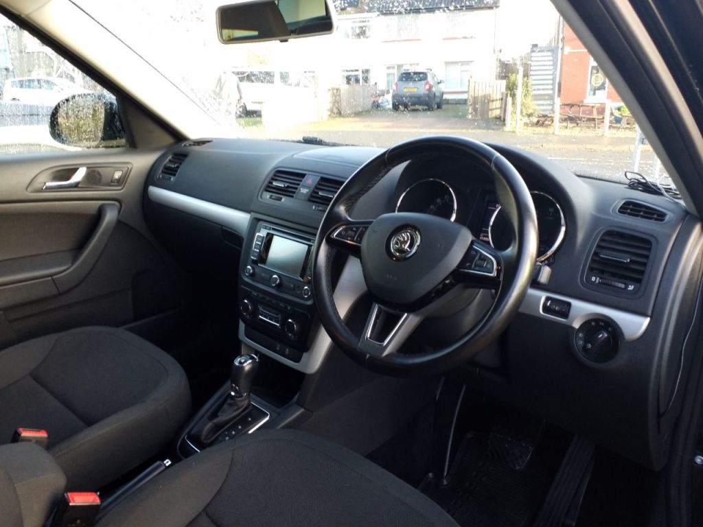 Used Skoda Yeti 2015 for sale - 76895929: Photo 10