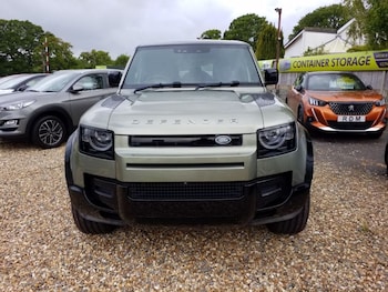 Used Land Rover Defender 2024 for sale - 78640319: Photo