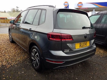 Used Volkswagen Golf SV 2020 for sale - 77211656: Photo