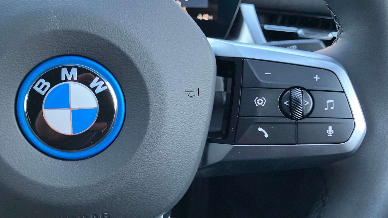 Used BMW iX2 2025 for sale - 77093487: Photo 23