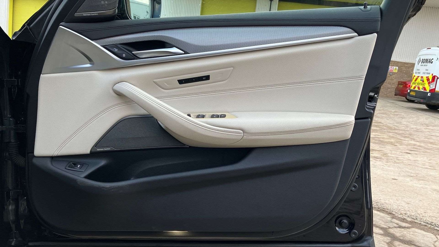 Used BMW 5 Series 2020 for sale - 77635057: Photo 27