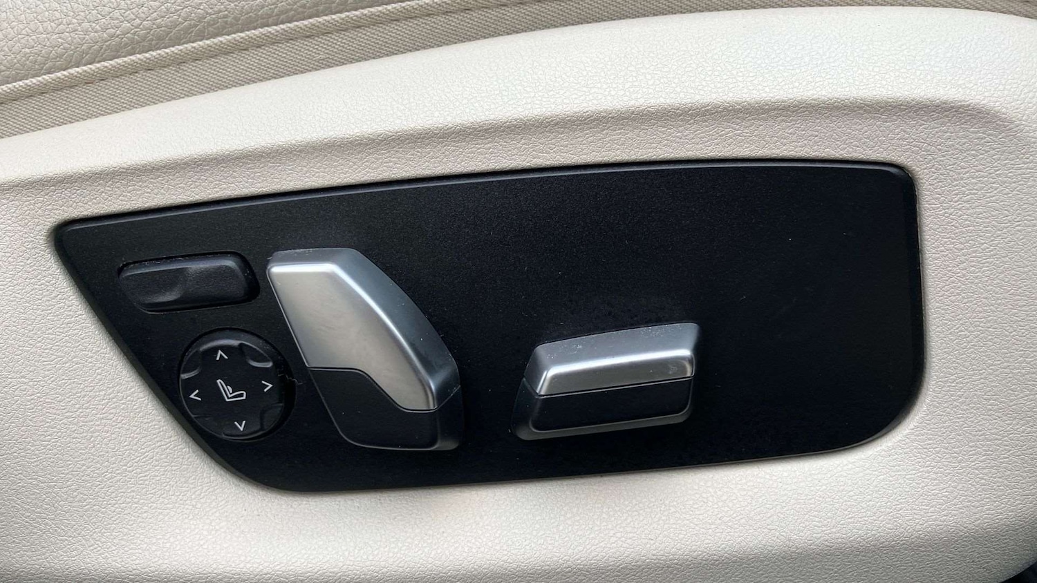 Used BMW 5 Series 2020 for sale - 77635057: Photo 28