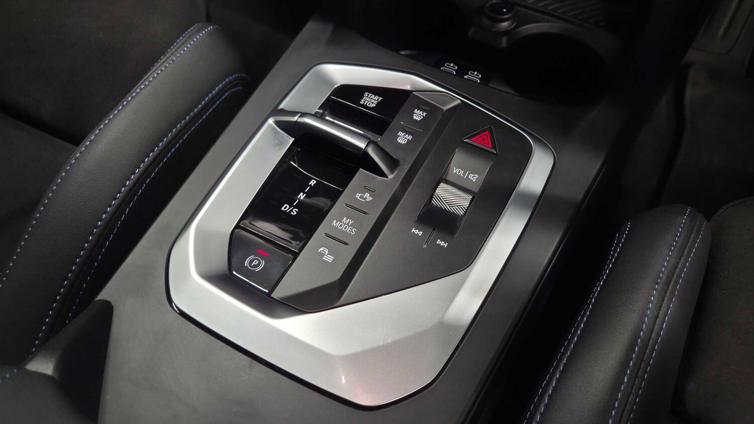 Used BMW 2 Series 2025 for sale - 77943223: Photo 10