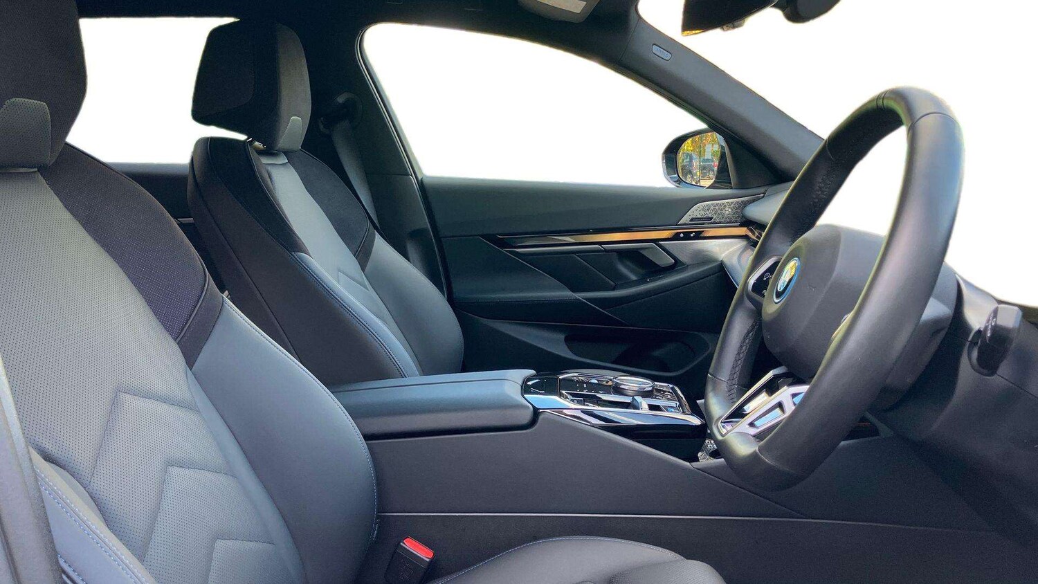 Used BMW i5 2025 for sale - 76351710: Photo 13