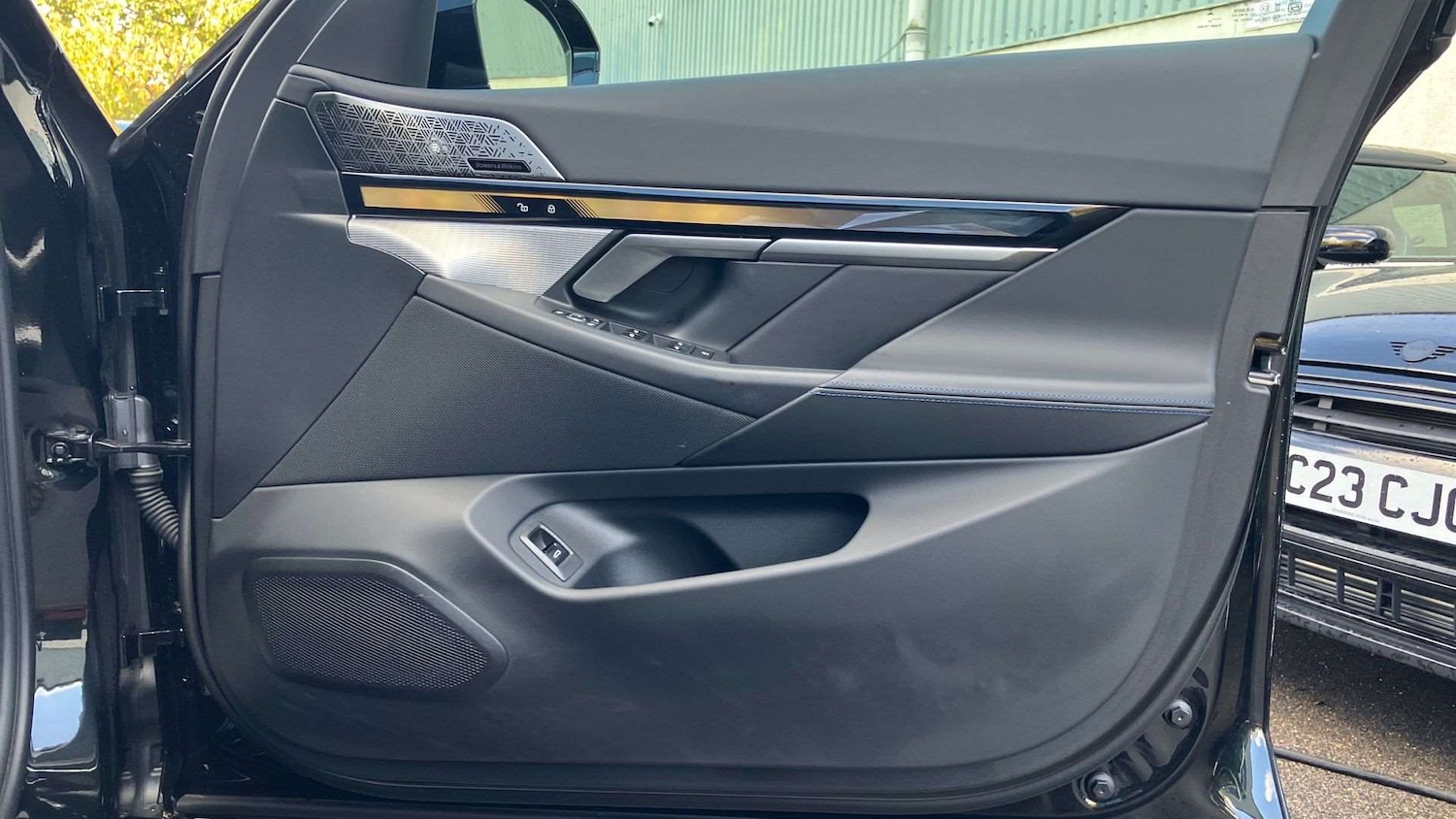 Used BMW i5 2025 for sale - 76351710: Photo 27