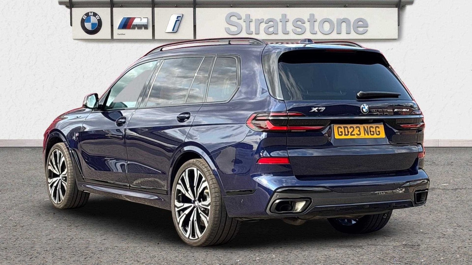 Used BMW X7 2023 for sale - 77135052: Photo 2