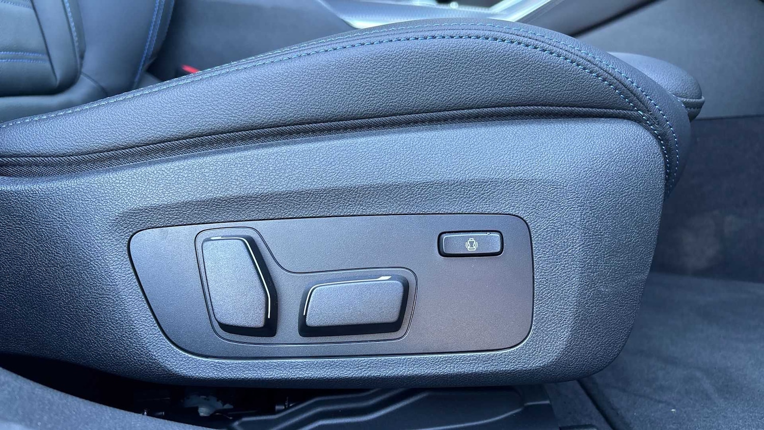 Used BMW 4 Series 2025 for sale - 77011121: Photo 28