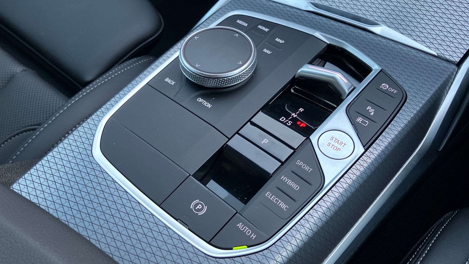 Used BMW 3 Series 2025 for sale - 77076506: Photo 12