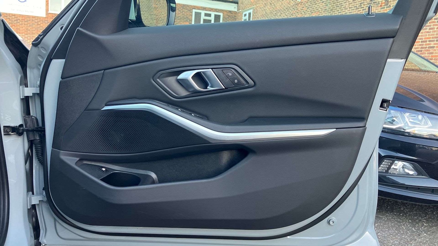 Used BMW 3 Series 2025 for sale - 77076506: Photo 27