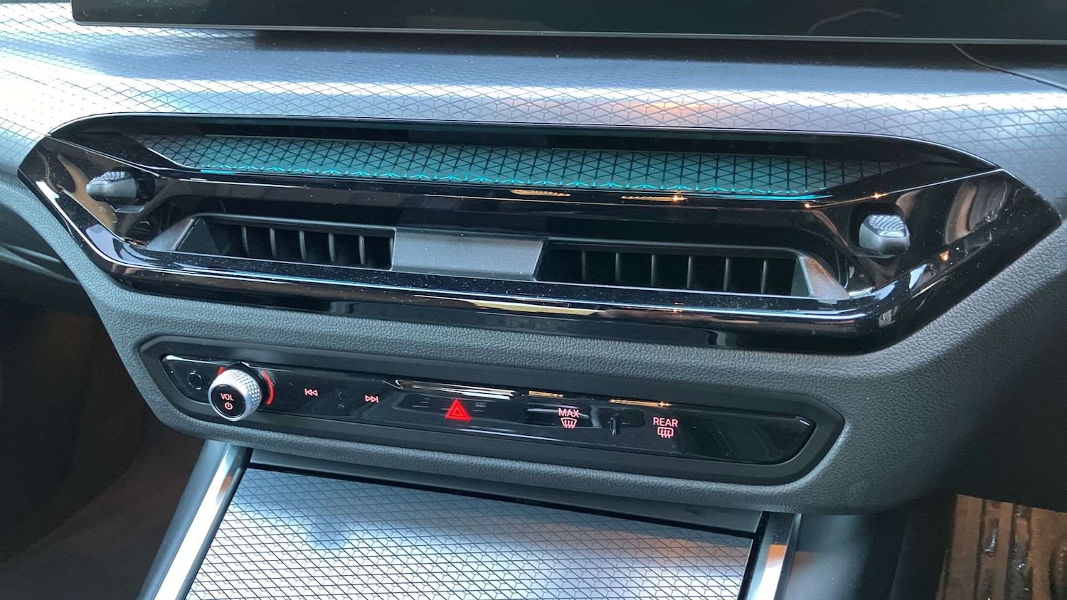 Used BMW 3 Series 2025 for sale - 77076506: Photo 35