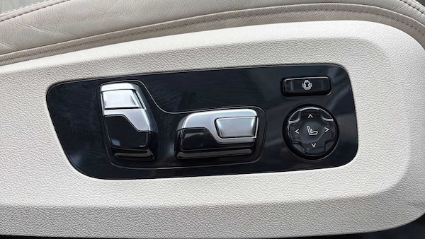 Used BMW X7 2023 for sale - 75535280: Photo 28