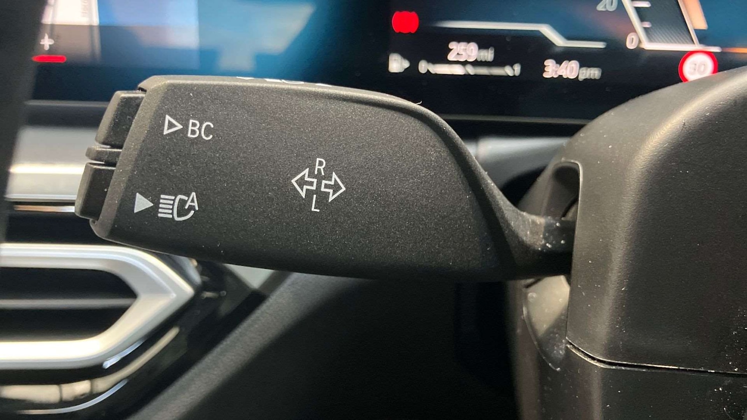 Used BMW 3 Series 2024 for sale - 76967836: Photo 29