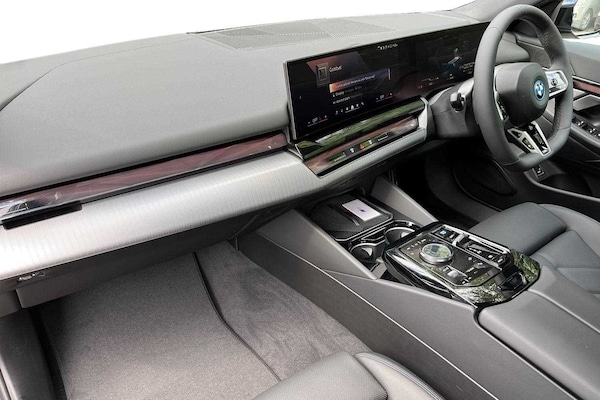 Used BMW i5 2024 for sale - 73042067: Photo 8