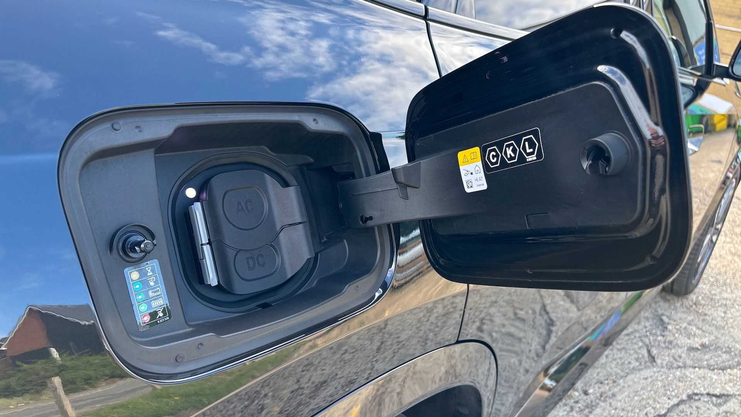 Vehicle 25