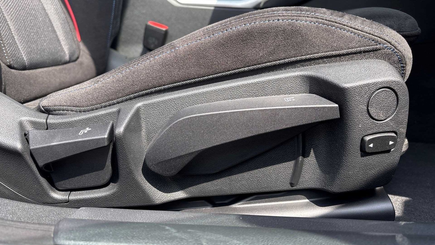 Used BMW 4 Series 2025 for sale - 76242365: Photo 28