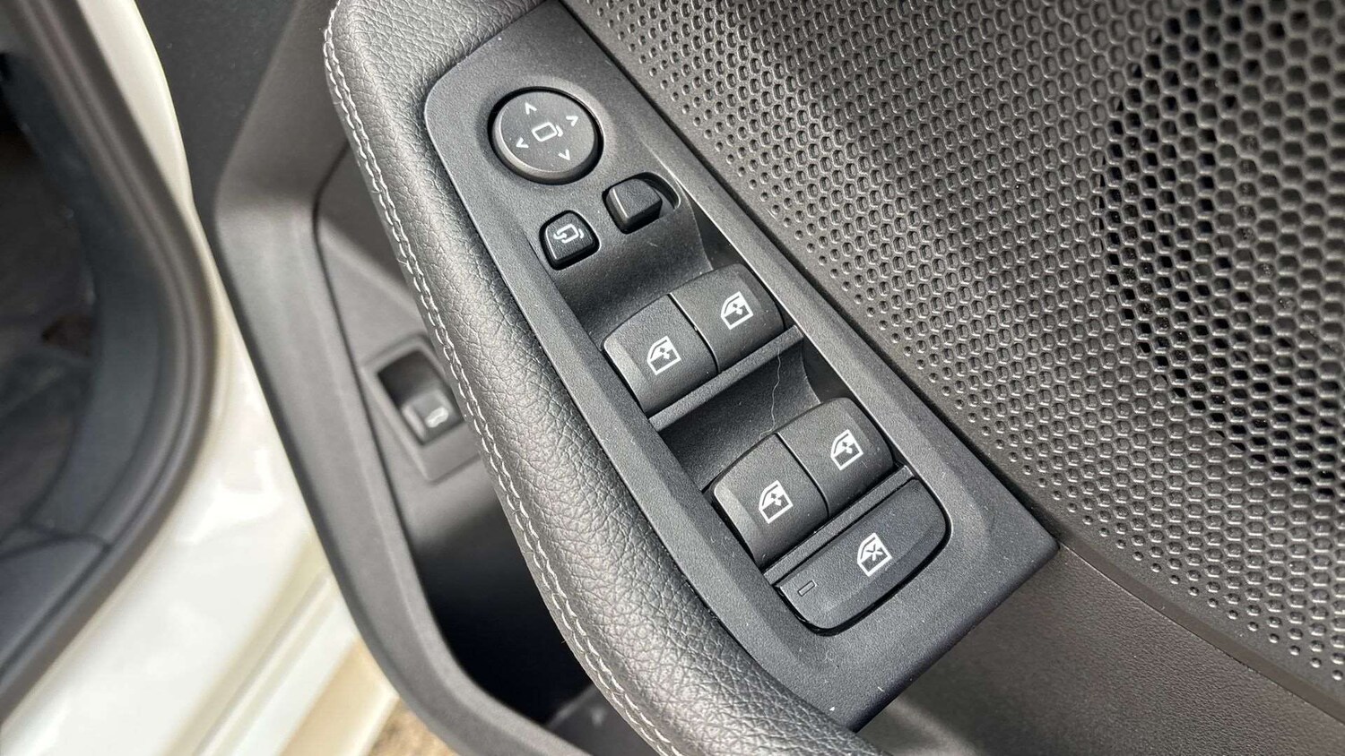 Used BMW i4 2025 for sale - 76249123: Photo 35