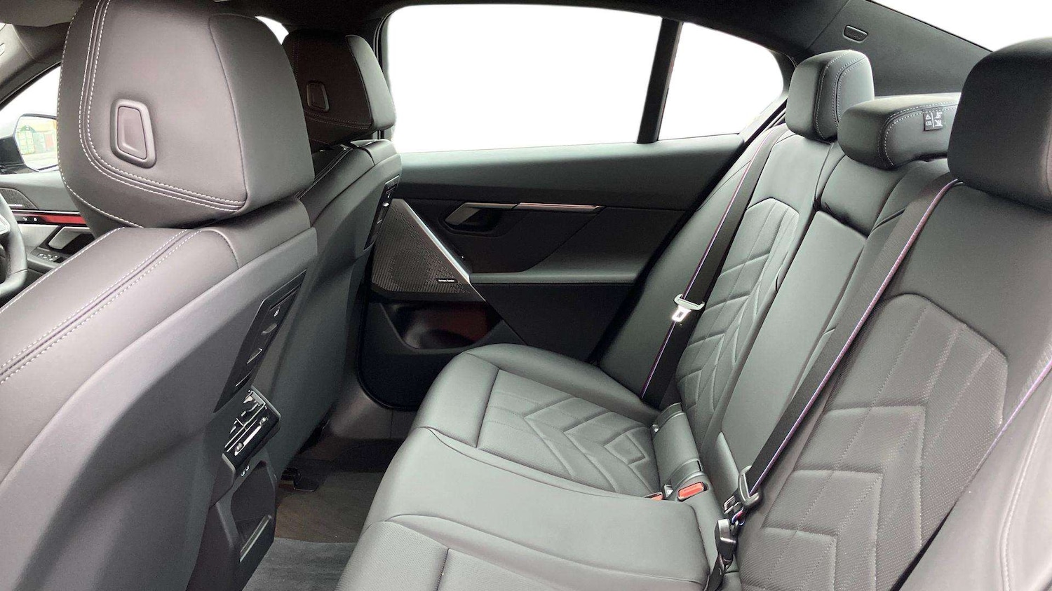 Used BMW 5 Series 2025 for sale - 77795546: Photo 14