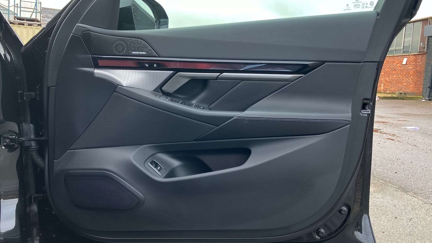 Used BMW 5 Series 2025 for sale - 77795546: Photo 27