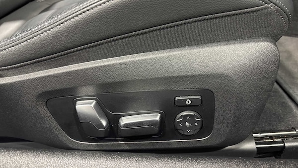 Used BMW 4 Series 2023 for sale - 75615574: Photo 28