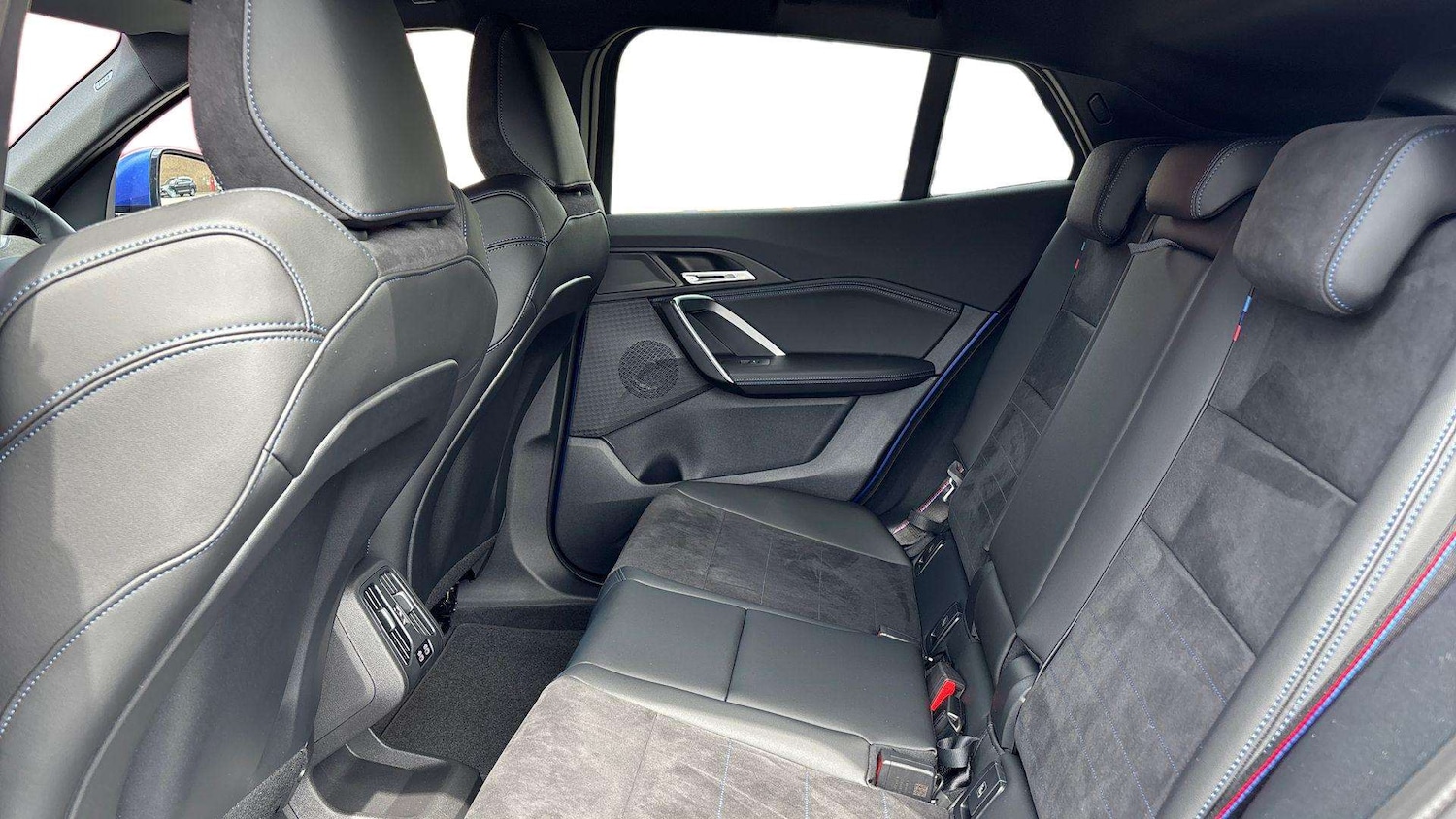 Used BMW iX2 2025 for sale - 77147314: Photo 13