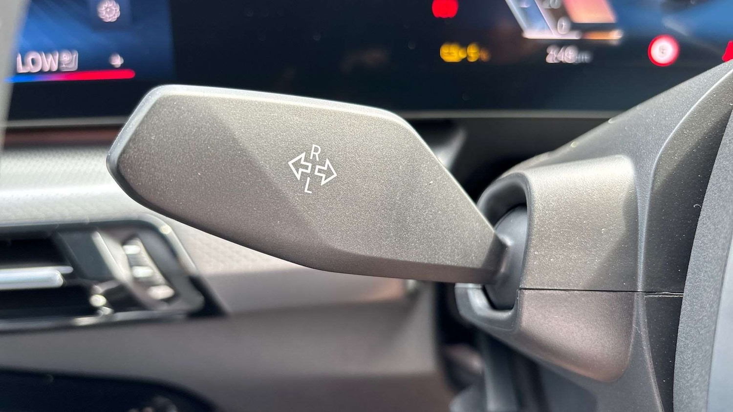 Used BMW iX2 2025 for sale - 77147314: Photo 28