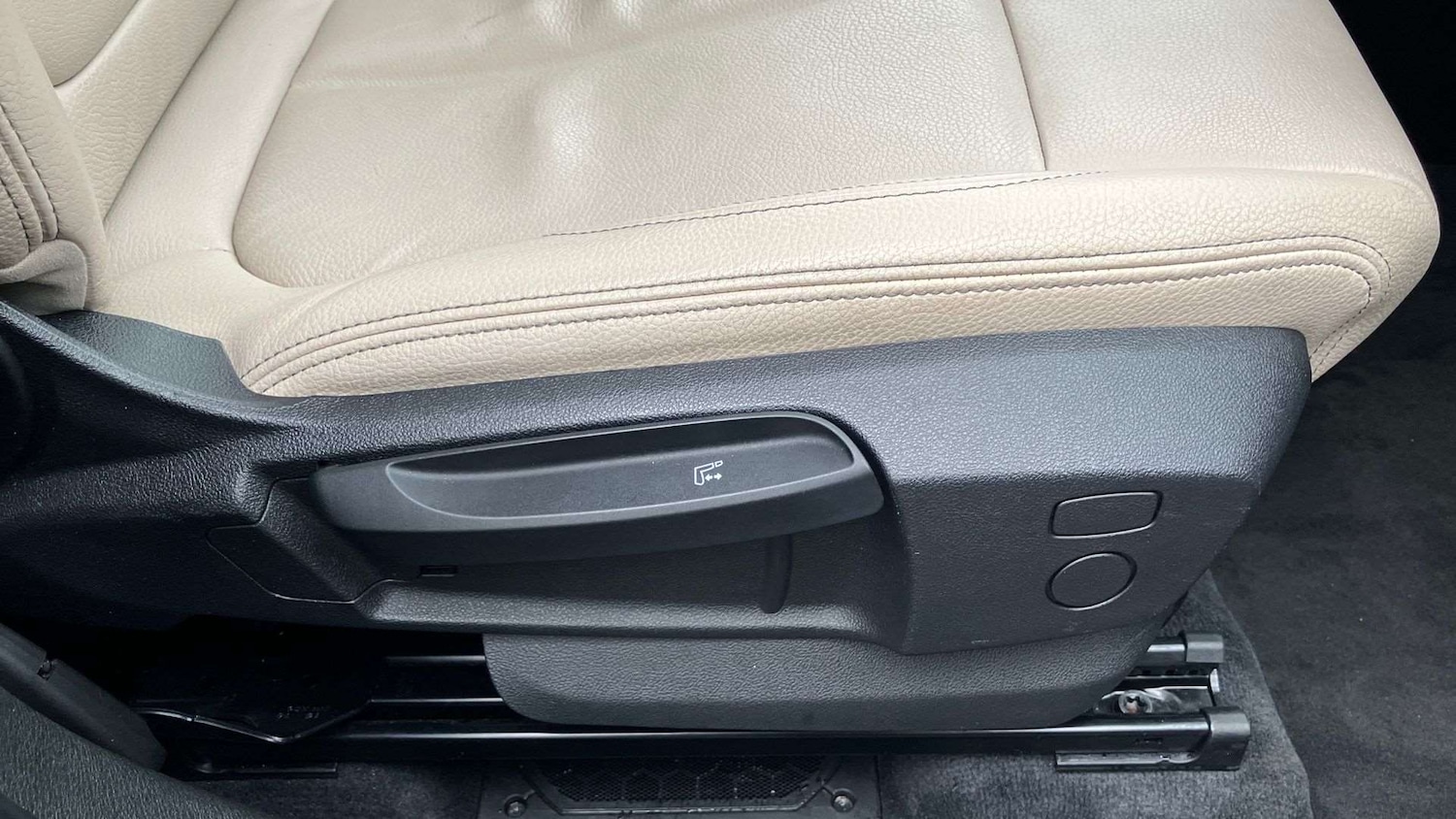 Used BMW X1 2018 for sale - 77270152: Photo 28