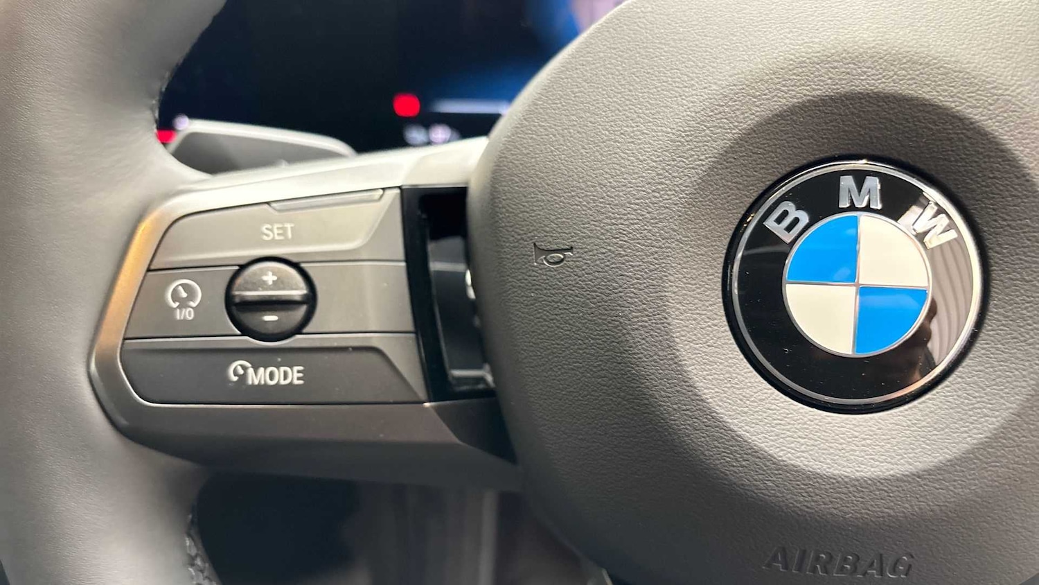 Used BMW iX 2025 for sale - 76087893: Photo 22