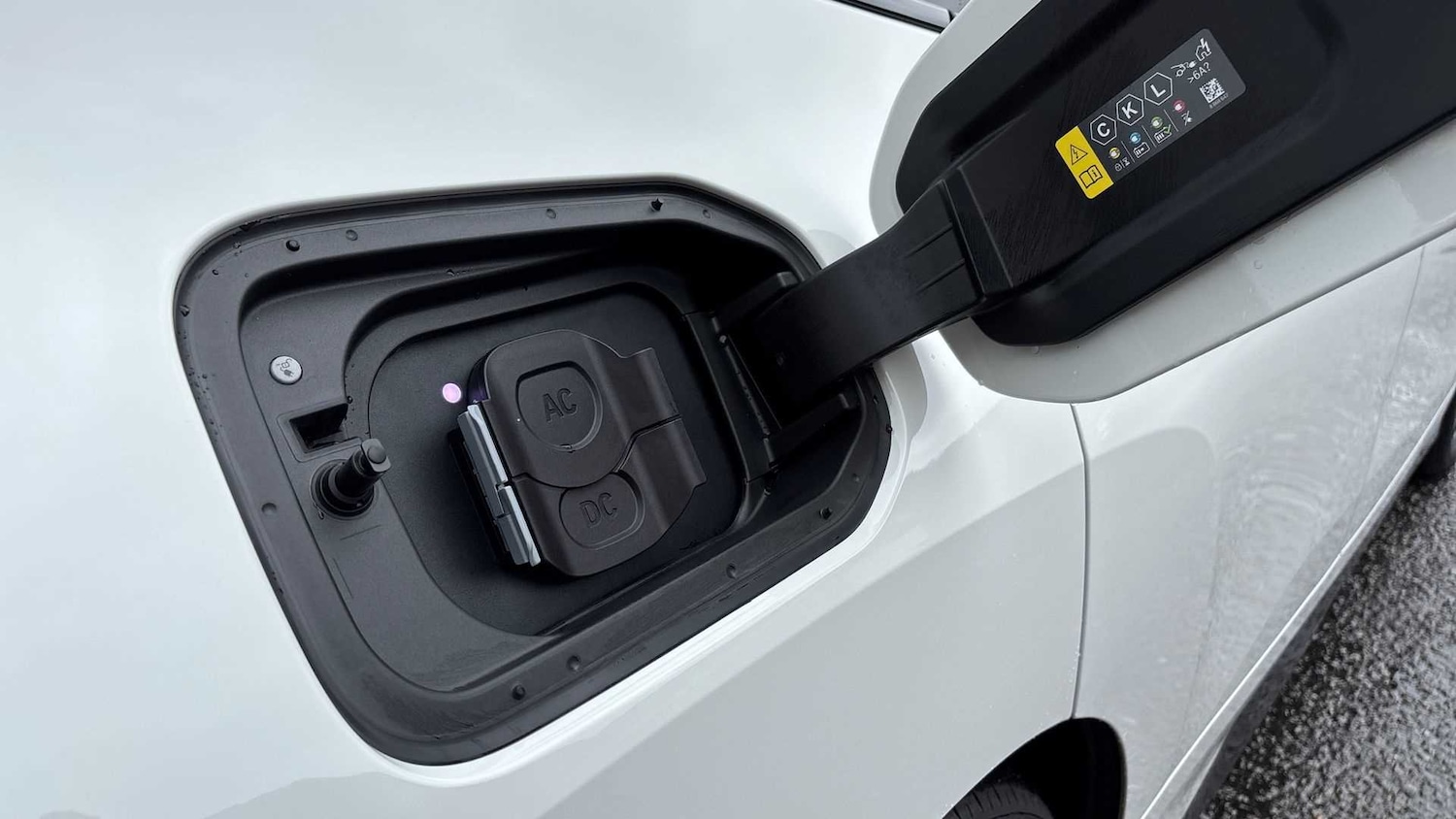 Used BMW iX 2025 for sale - 76087893: Photo 25