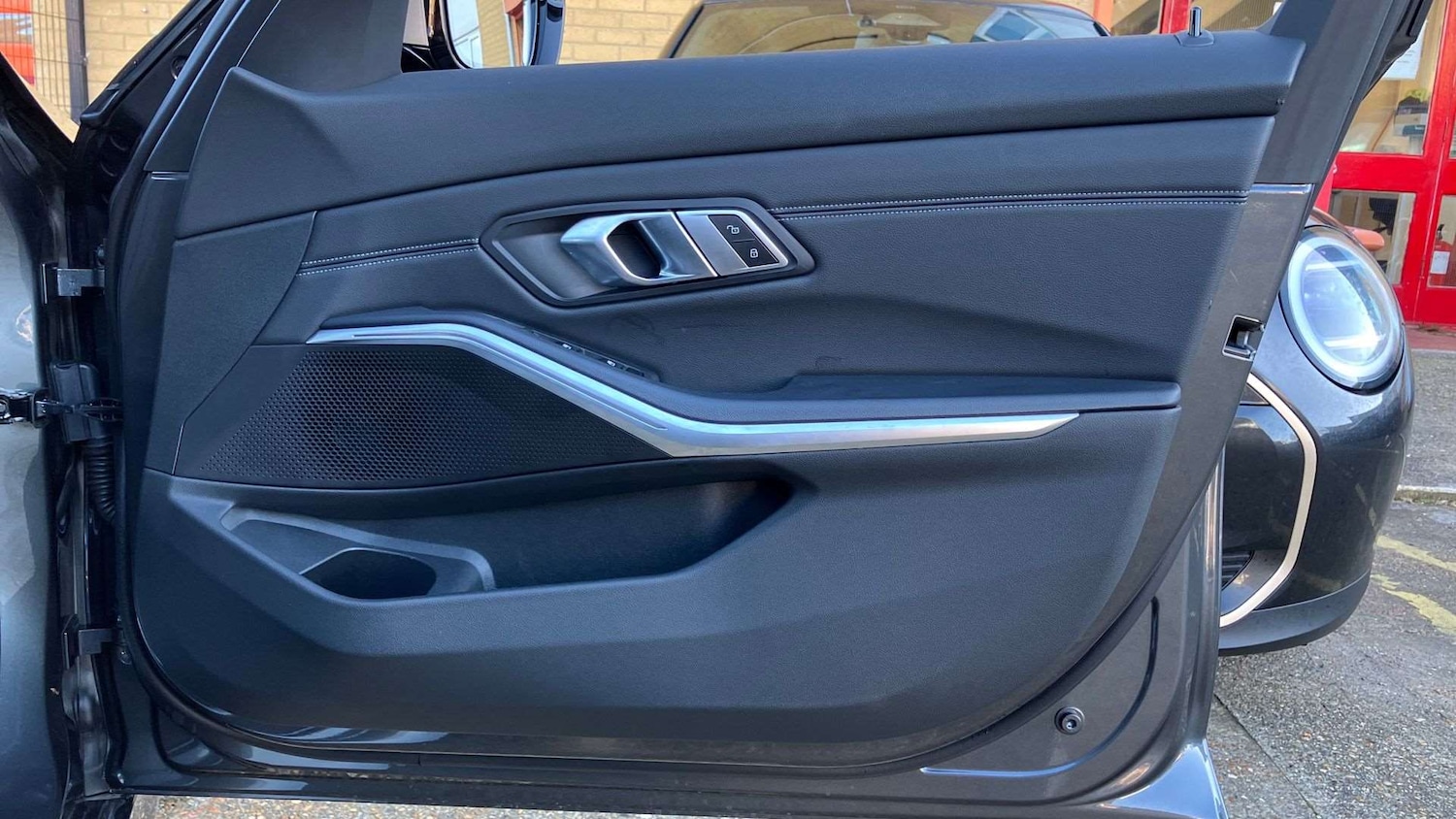 Used BMW 3 Series 2022 for sale - 77628289: Photo 27