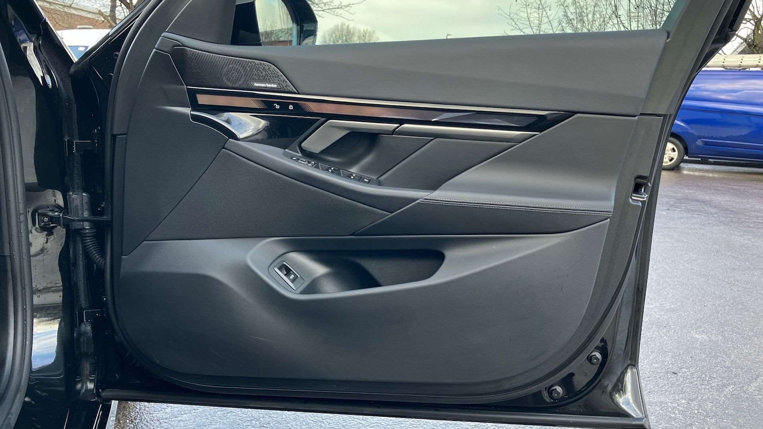 Used BMW 5 Series 2025 for sale - 77347940: Photo 27