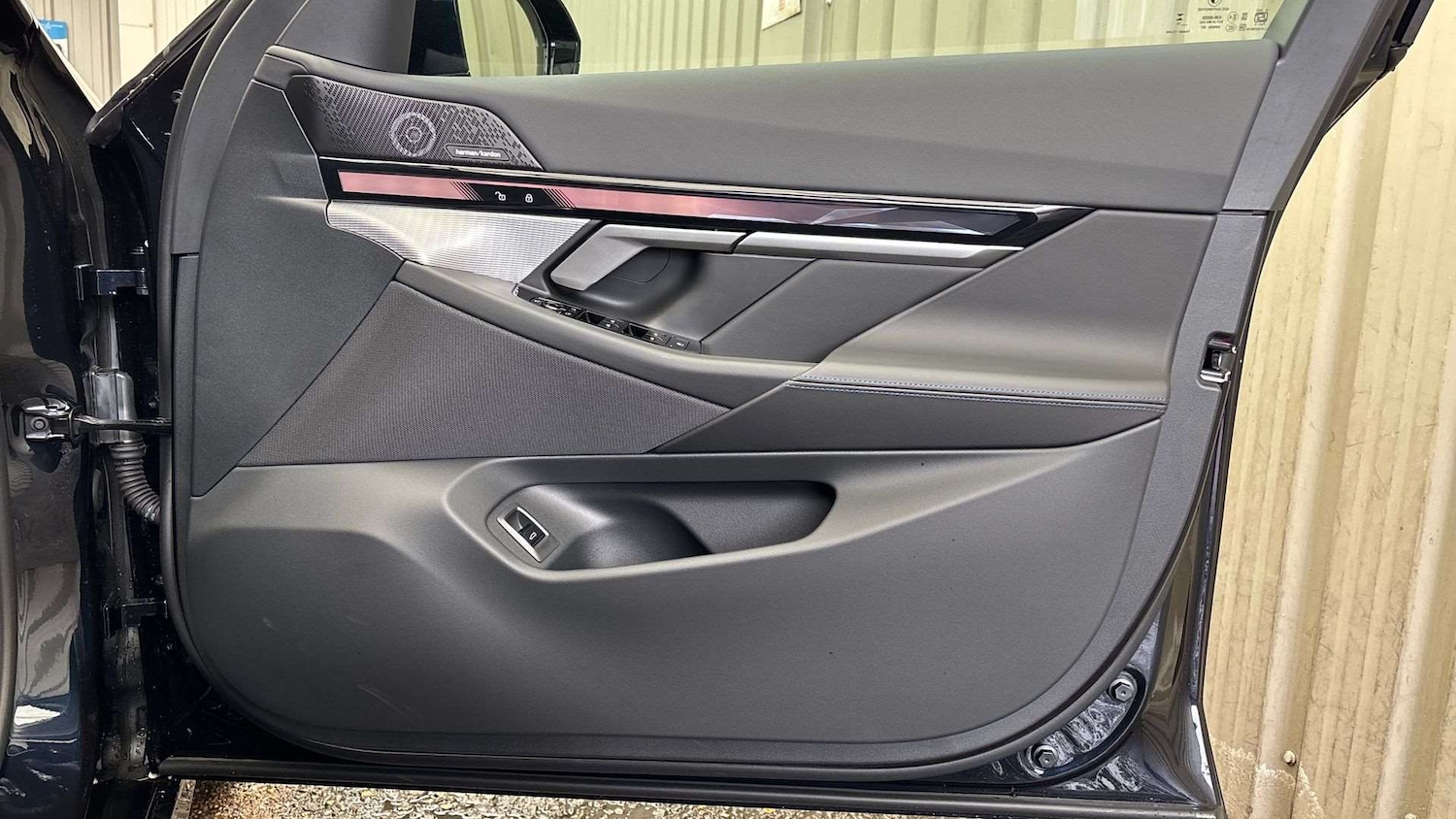 Used BMW 5 Series 2025 for sale - 77011016: Photo 27