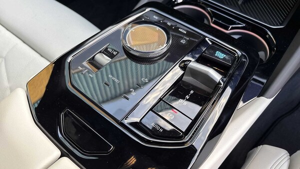 Used BMW i5 2025 for sale - 75189774: Photo 12