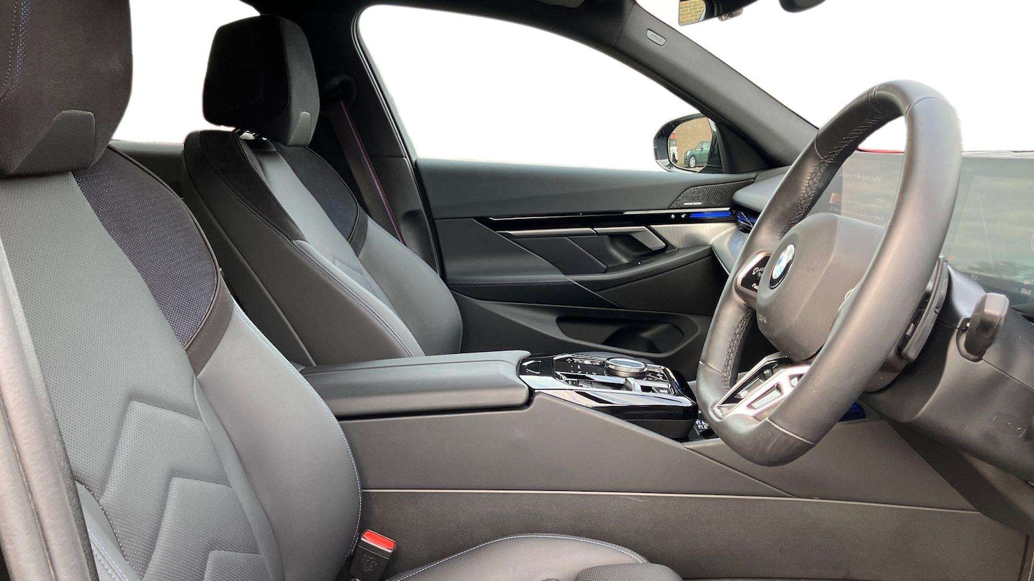 Used BMW 5 Series 2024 for sale - 76351660: Photo 13