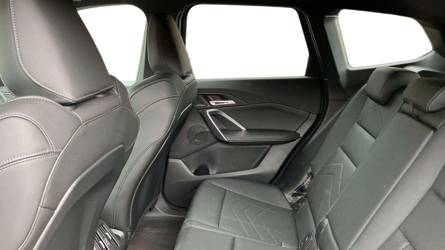 Used BMW iX1 2025 for sale - 77076473: Photo 14