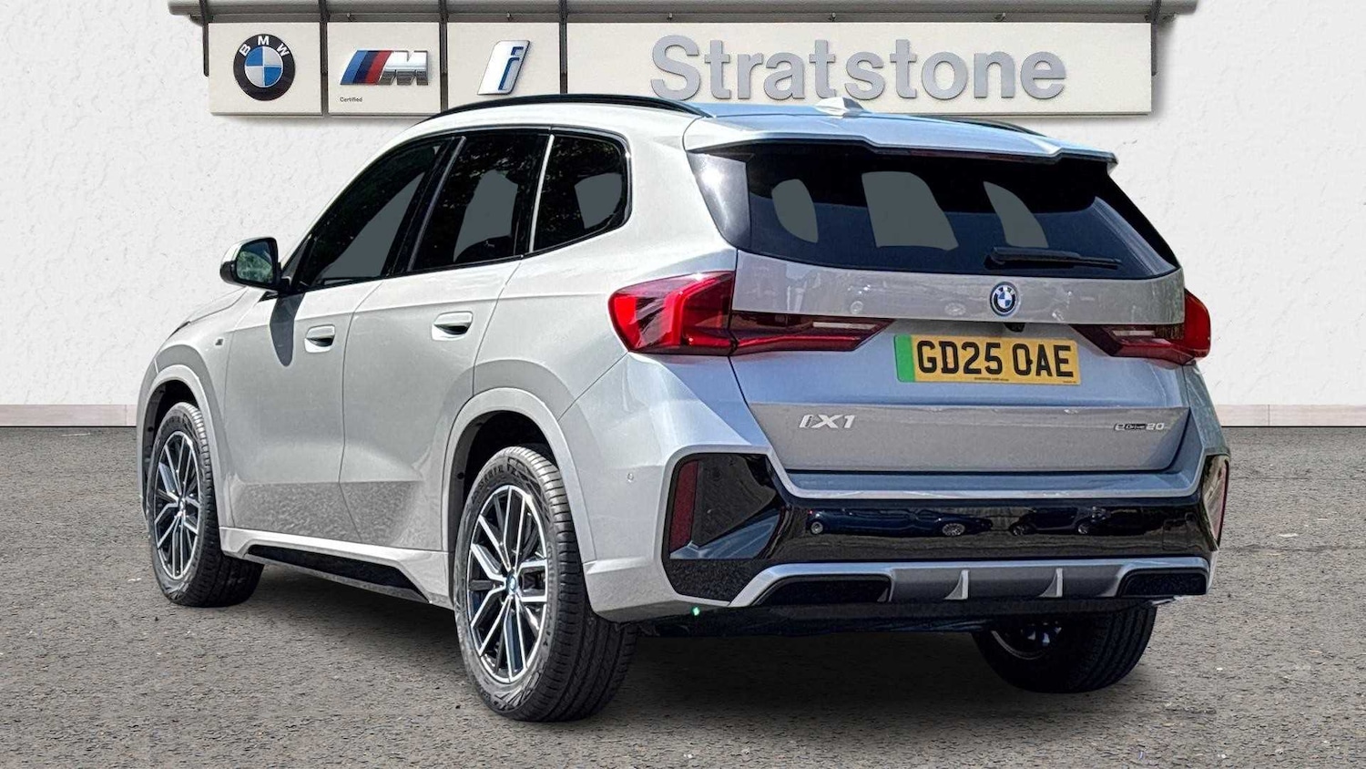 Used BMW iX1 2025 for sale - 77011295: Photo 2