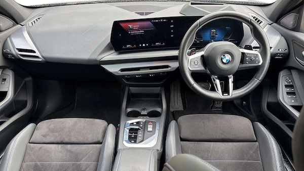 Used BMW 1 Series 2024 for sale - 76249057: Photo 6