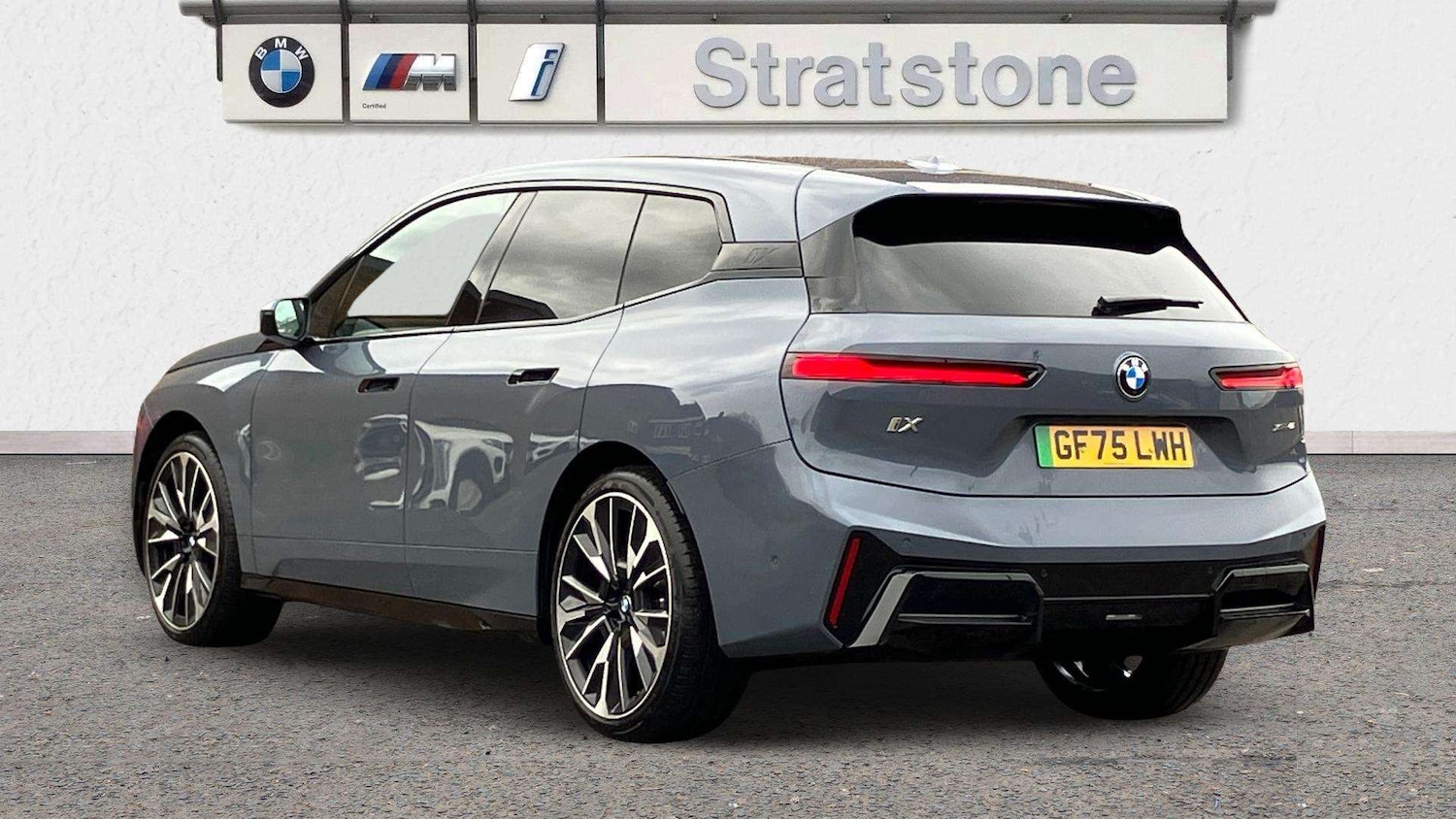 Used BMW iX 2025 for sale - 77051387: Photo 2