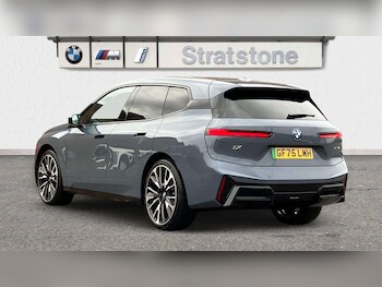 Used BMW iX 2025 for sale - 77051387: Photo