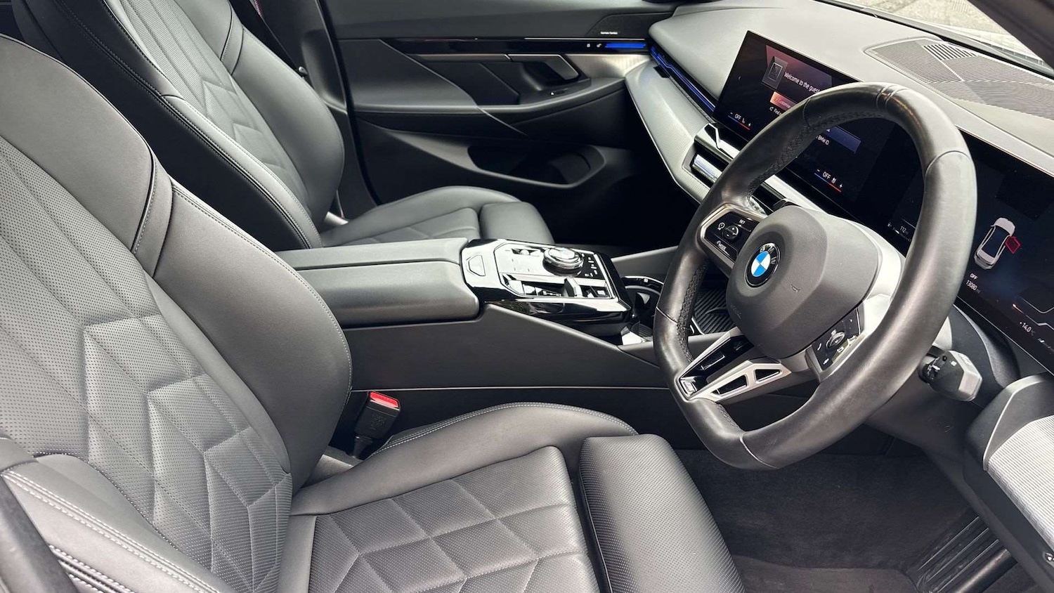 Used BMW 5 Series 2024 for sale - 77134713: Photo 13