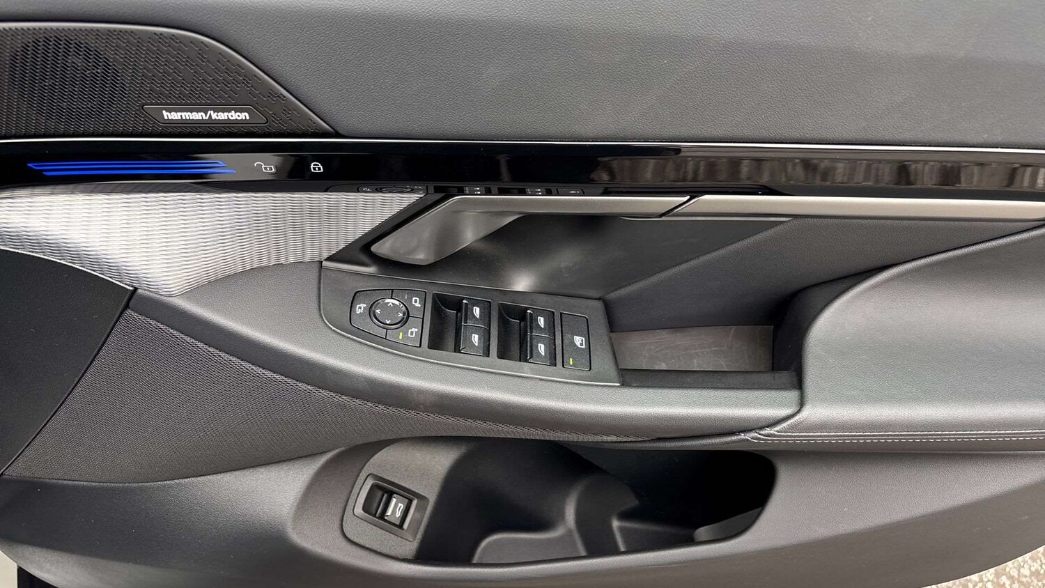 Used BMW 5 Series 2024 for sale - 77134713: Photo 27