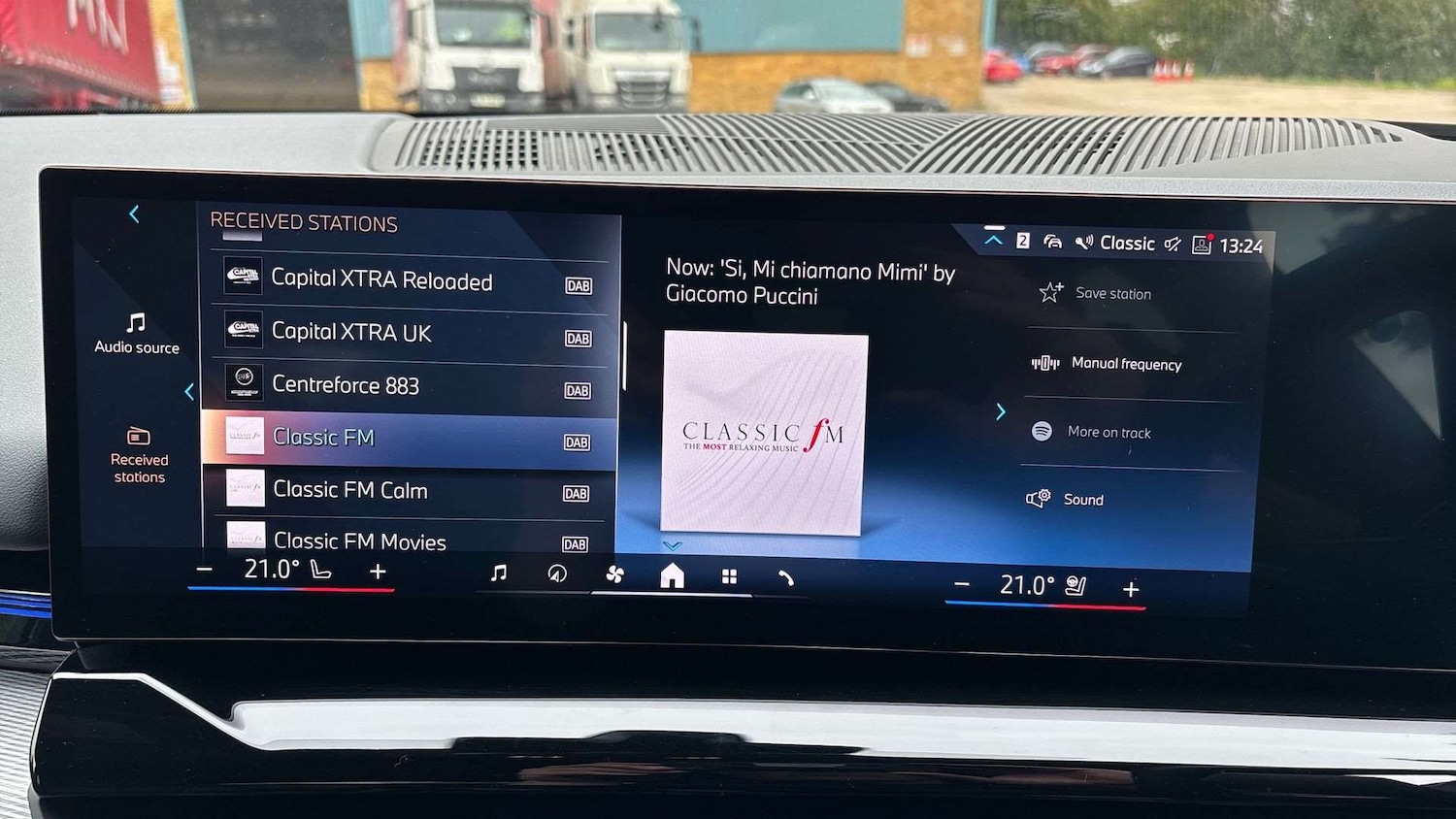 Used BMW 5 Series 2024 for sale - 77134713: Photo 32