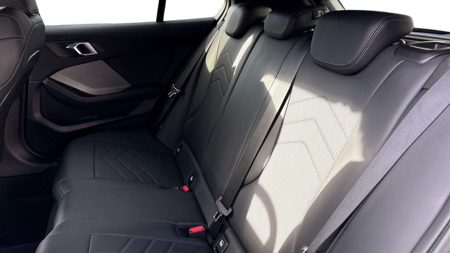 Used BMW 1 Series 2024 for sale - 76718255: Photo 14