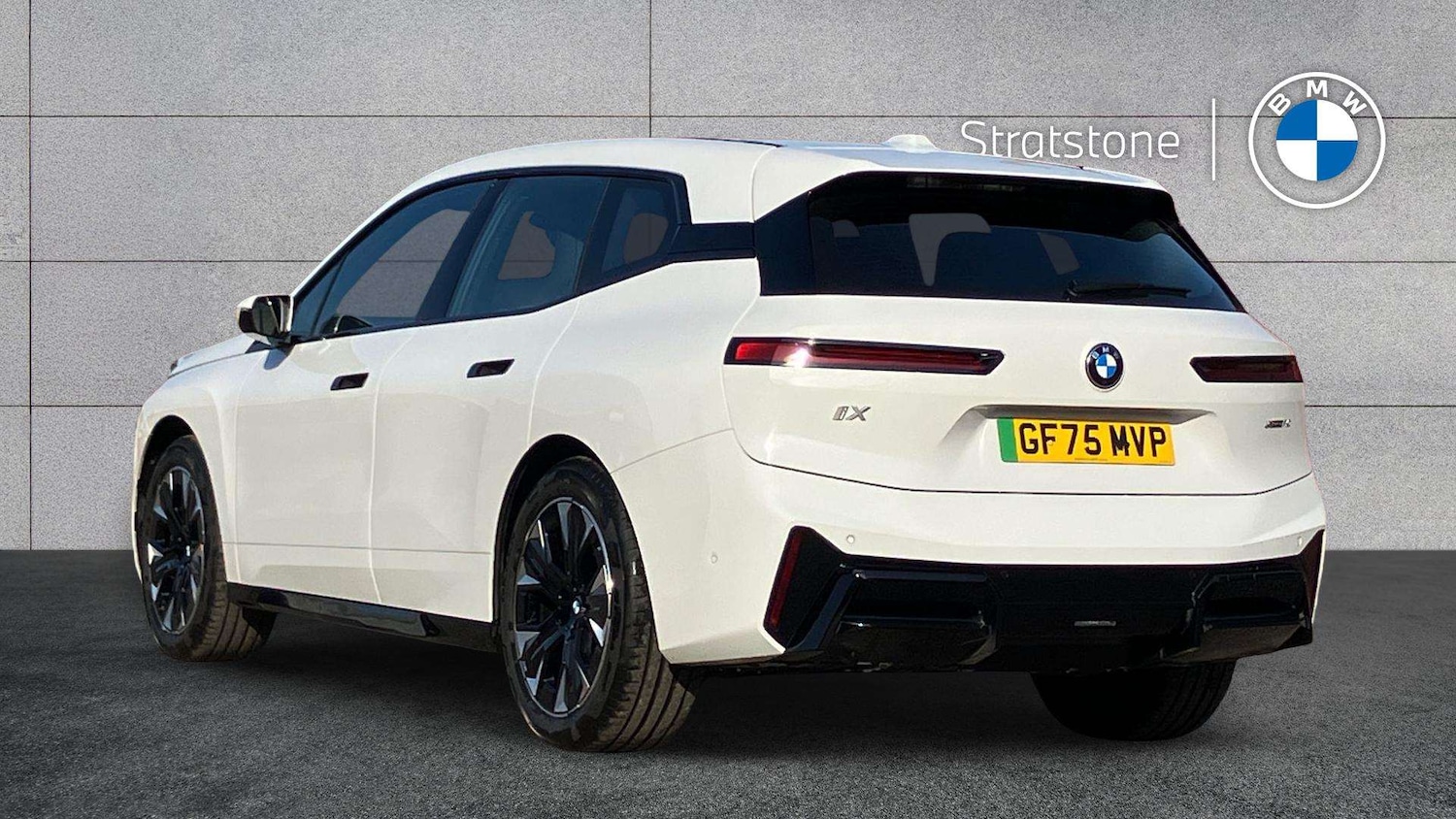 Used BMW iX 2025 for sale - 77051452: Photo 2