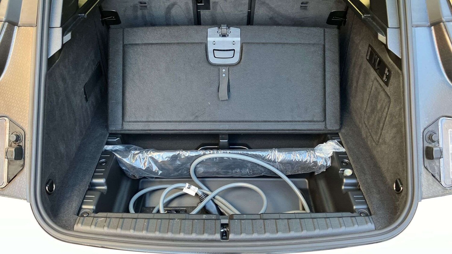 Used BMW iX 2025 for sale - 77051452: Photo 34