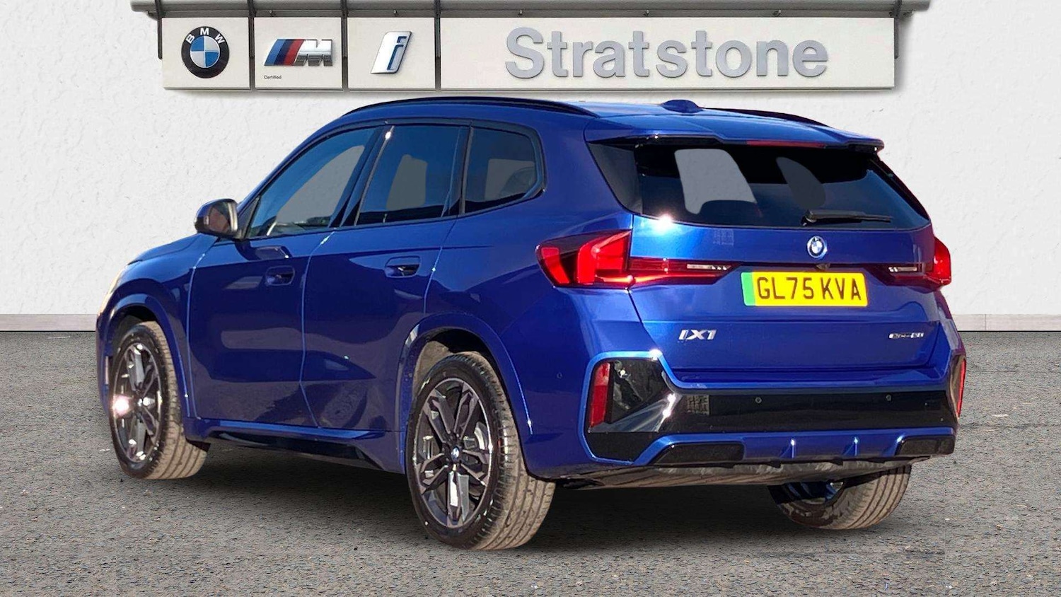 Used BMW iX1 2025 for sale - 77147316: Photo 2