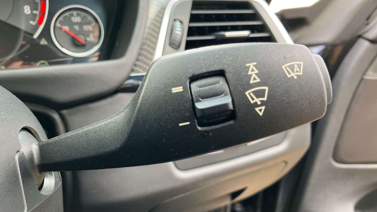 Used BMW M4 2015 for sale - 76938181: Photo 30