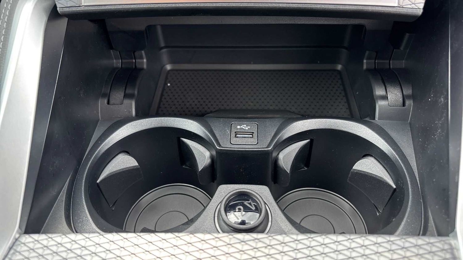 Used BMW 4 Series 2025 for sale - 77011091: Photo 35