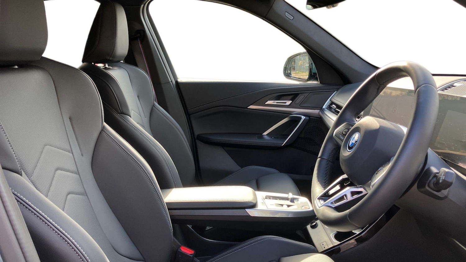 Used BMW iX1 2025 for sale - 77000131: Photo 13