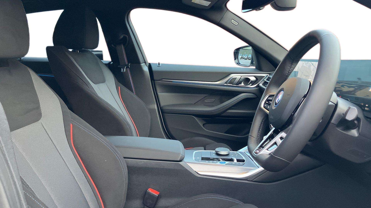 Used BMW i4 2025 for sale - 77158480: Photo 13